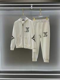 Picture of LV Sweater Suits _SKULVM-3XLxetr15040858